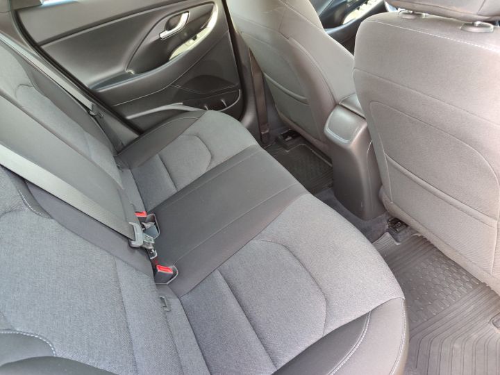Hyundai i30 1.5 110KM Salon PL Bogata Opcja Bezwypadkowy Gwarancja Fabryczna 14