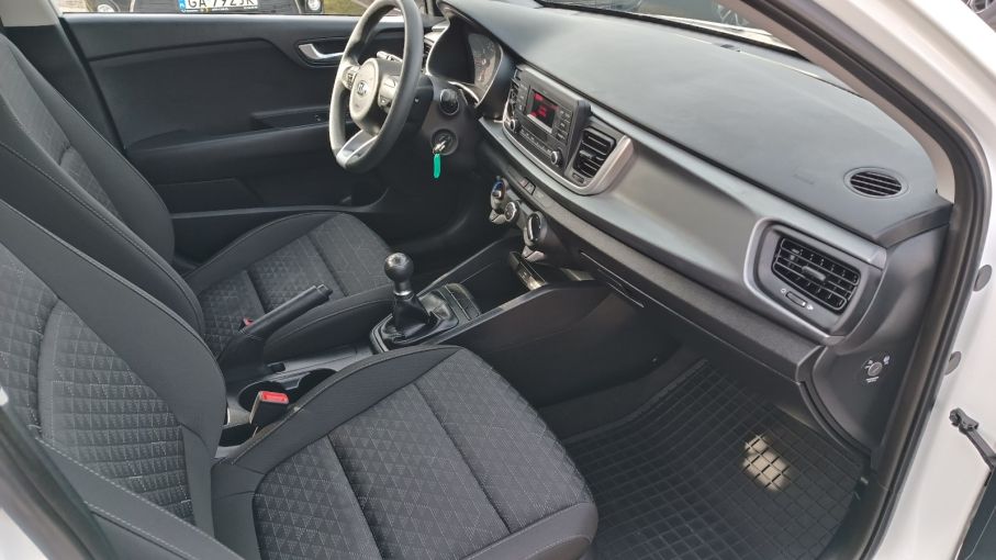 KIA RIO 1,2 benzyna 84 KM Salon Gwarancja Vat23% 11