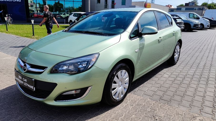 Opel Astra IV 1.4T 120KM LIFT Niski Przebieg Zadbana Gwarancja Polecamy !!! 4