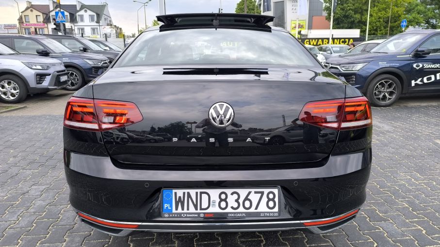 Volkswagen Passat 2,0 TDI 150KM DSG, ACC, panorama, skóra, navi, salon PL, VAT23% 9