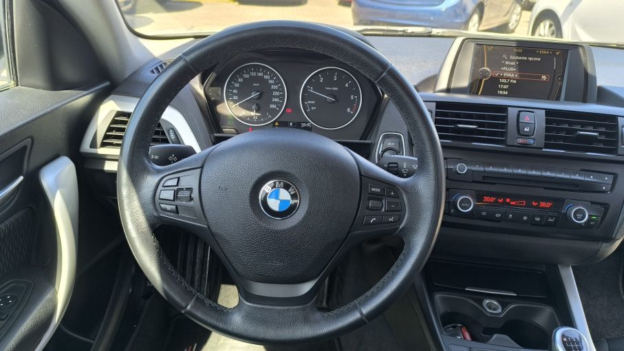 BMW 118D F20 2,0 diesel 143KM, klima auto, bluetooth, czujniki, rej.2013 19