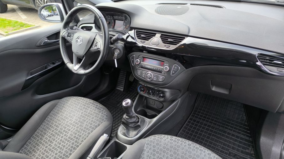 Opel Corsa E 1,4 benzyna 90KM, bluetooth, czujniki, niski przebieg 12