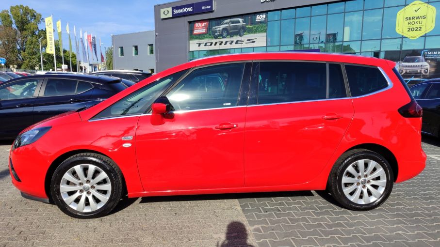 Opel Zafira C 1.4T 140 kM Xenon Navi Bogata opcja serwis ASO Gwarancja 3