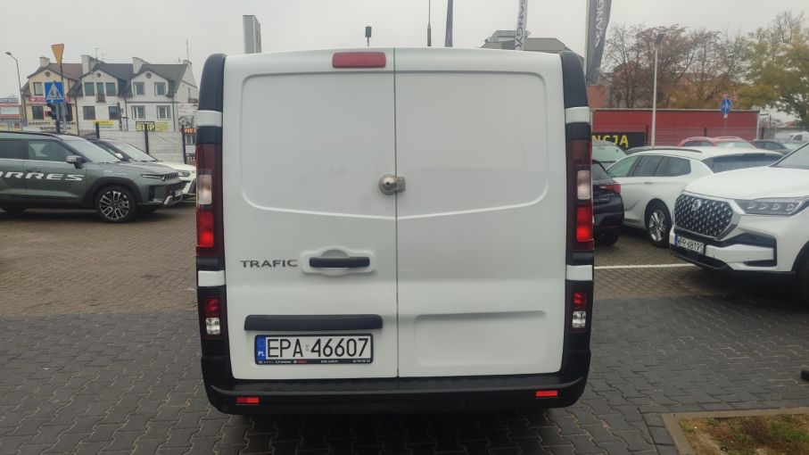 Renault Trafic L2H1 2,0 DCI 120KM Bezwypadkowy Vat23% 7