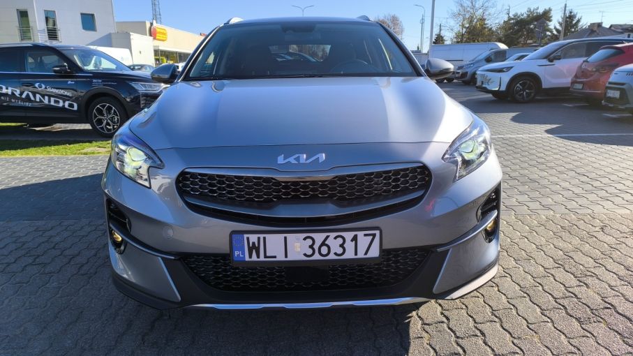 Kia Xceed 1,6 GDI PHEV, Business Line, jak nowy, pakiet zimowy, kamera, VAT23% 4