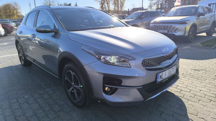 Kia Xceed 1,6 GDI PHEV, Business Line, jak nowy, pakiet zimowy, kamera, VAT23% 5