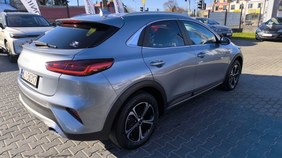 Kia Xceed 1,6 GDI PHEV, Business Line, jak nowy, pakiet zimowy, kamera, VAT23% 7