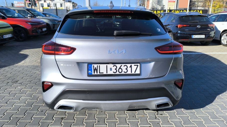 Kia Xceed 1,6 GDI PHEV, Business Line, jak nowy, pakiet zimowy, kamera, VAT23% 8