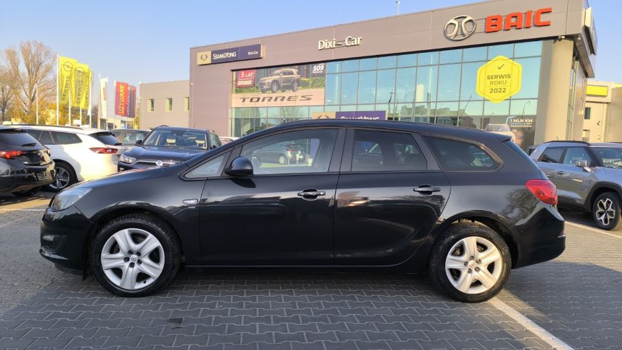 Opel Astra IV 2,0 CDTI 165KM, Sports Tourer, Pakiet zimowy, klima auto 2