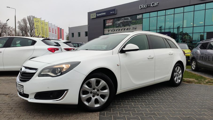 OPEL INSIGNIA SPORTS TOURER 1,6 CDTI 136 KM 