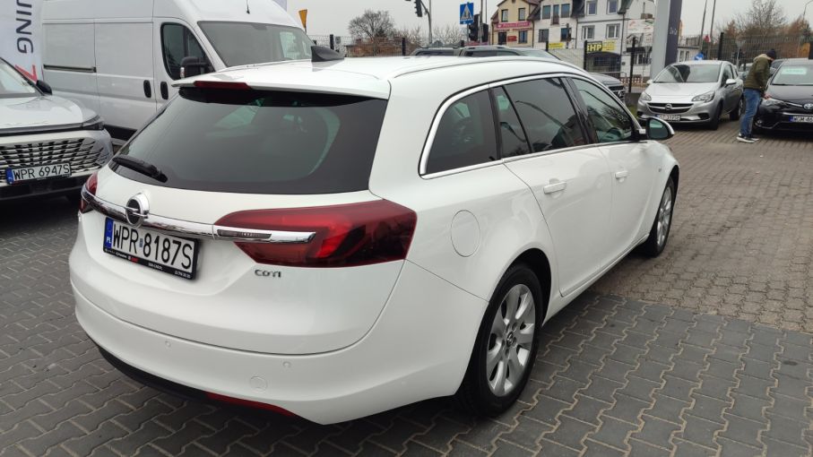 OPEL INSIGNIA SPORTS TOURER 1,6 CDTI 136 KM  8