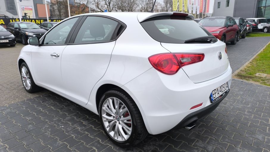 ALFA ROMEO GIULETTA 1,4 MULTIAIR 150 KM 11