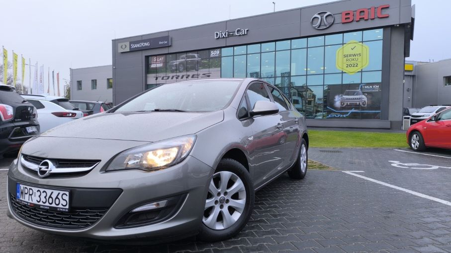 Opel Astra IV 1,4 Turbo 140KM, 4dr, Salon PL