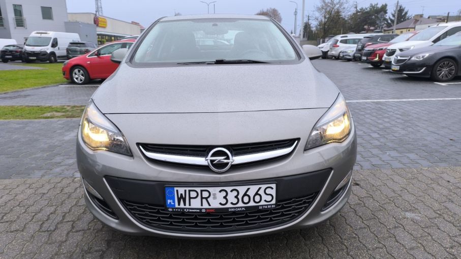 Opel Astra IV 1,4 Turbo 140KM, 4dr, Salon PL 4