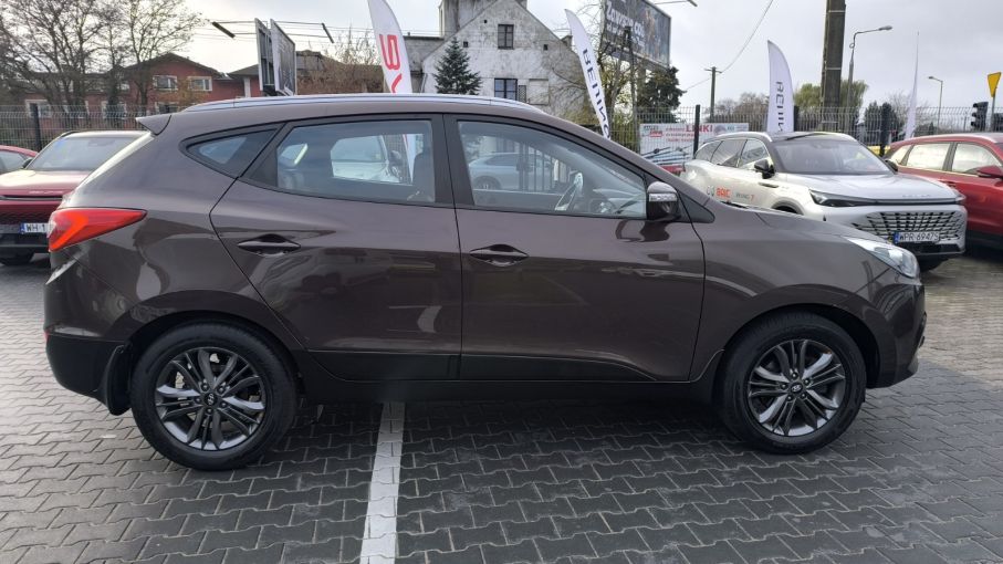 Hyundai IX35 1,6 benzyna 135KM, podgrzewane fotele, kamera, navi, salon PL 6