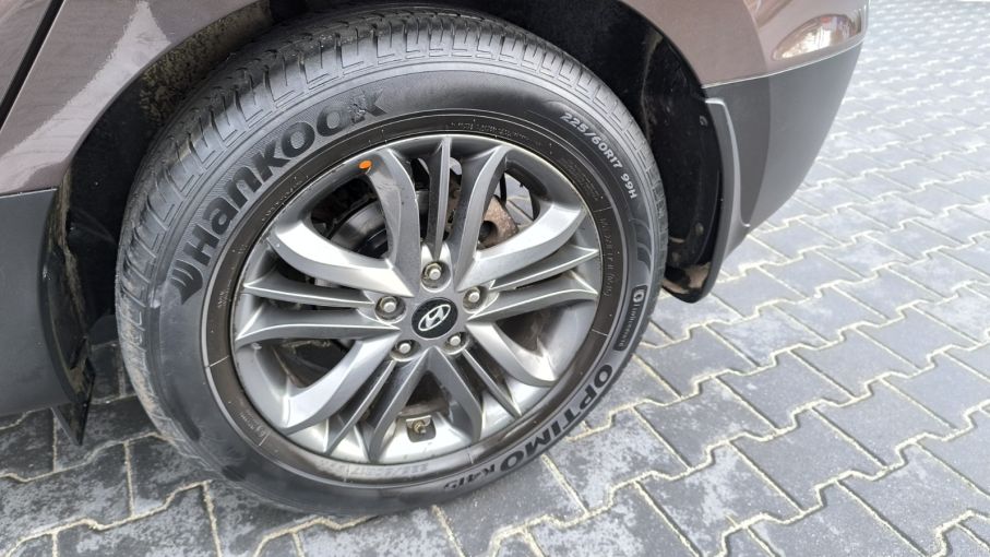 Hyundai IX35 1,6 benzyna 135KM, podgrzewane fotele, kamera, navi, salon PL 10