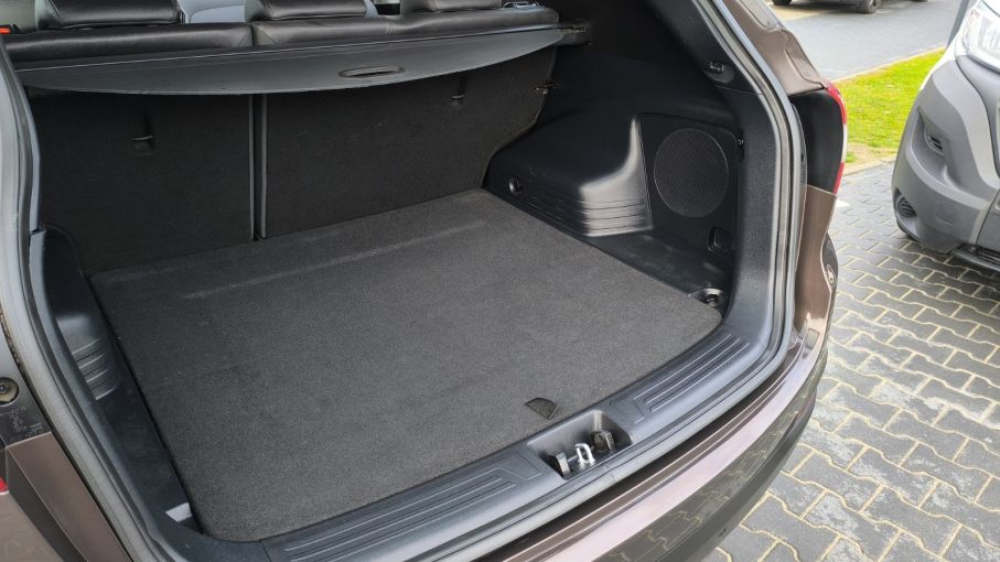 Hyundai IX35 1,6 benzyna 135KM, podgrzewane fotele, kamera, navi, salon PL 11