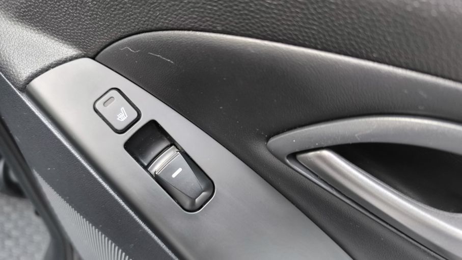 Hyundai IX35 1,6 benzyna 135KM, podgrzewane fotele, kamera, navi, salon PL 15