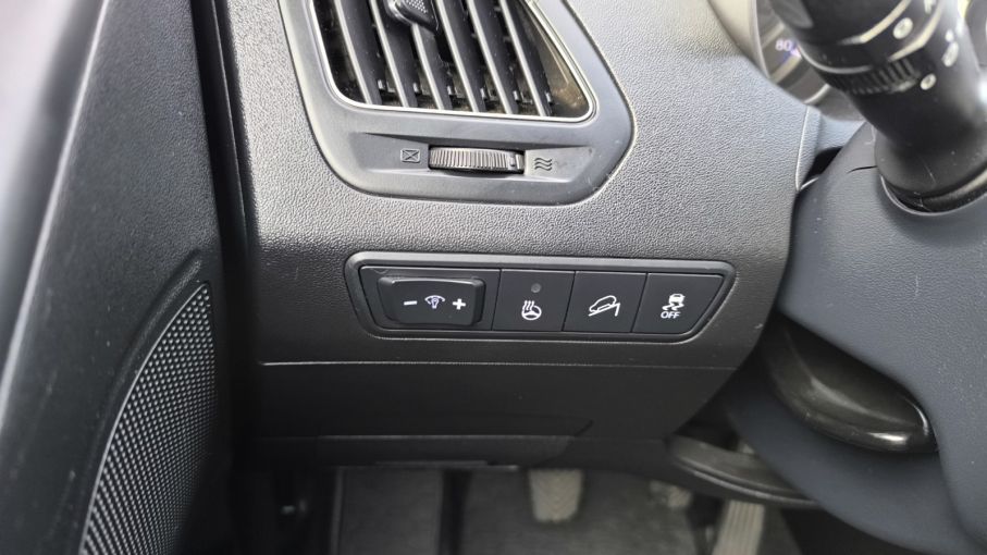 Hyundai IX35 1,6 benzyna 135KM, podgrzewane fotele, kamera, navi, salon PL 22