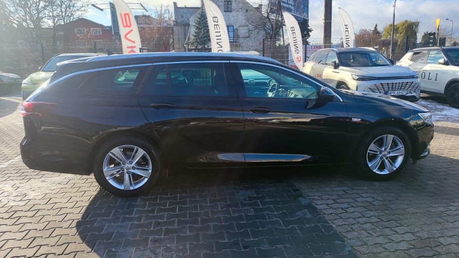 Opel Insignia B 1,5 Turbo 165KM, pakiet zimowy, ledy, niski przebieg 6