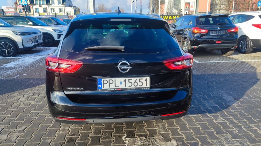 Opel Insignia B 1,5 Turbo 165KM, pakiet zimowy, ledy, niski przebieg 8