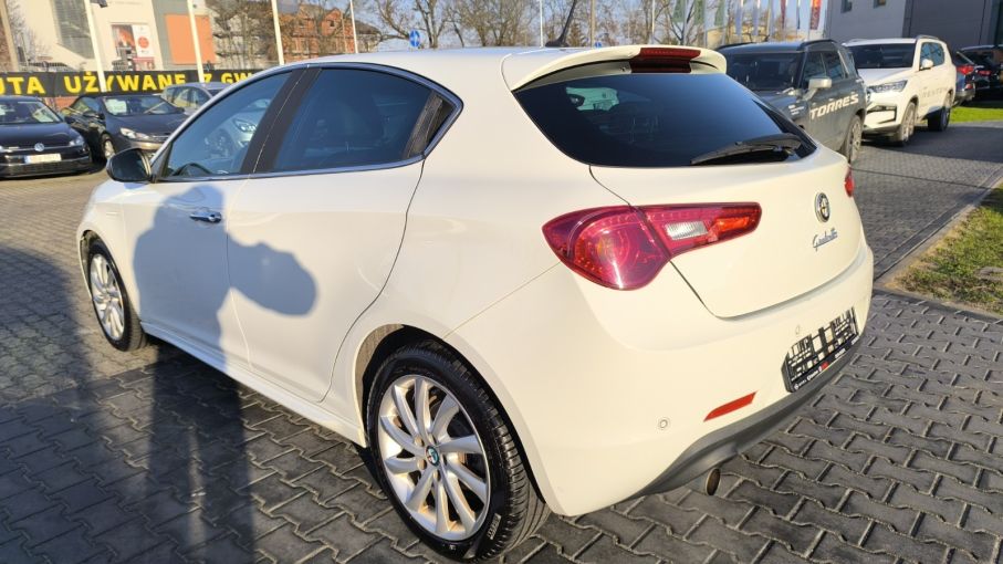 ALFA ROMEO GIULETTA 1,4 MULTIAIR COLLEZIONE  170 KM Skóry Navi Automat 10