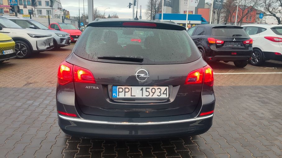 Opel Astra IV 1,4 Turbo 140KM, Sports Tourer, Klima Auto, pakiet zimowy 9