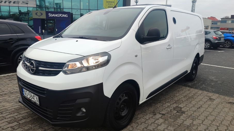 Opel Vivaro C Extra Long 2,0 CDTI 145KM klima auto, kamera, niski przebieg, 3os 4