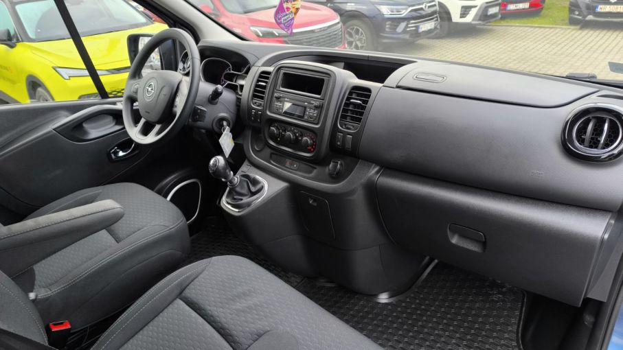 Opel Vivaro B 1,6 CDTI 120KM, L2H1, Salon Polska, 9 osób, Vat23% 14