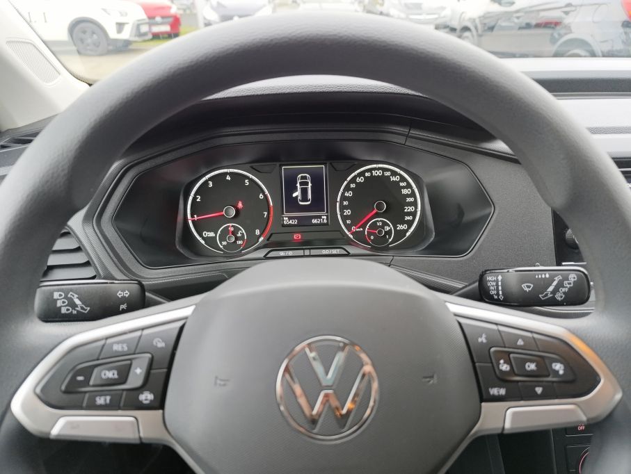 VOLKSWAGEN T-CROSS 1,0 TSI 95 KM  REJ 2021 13