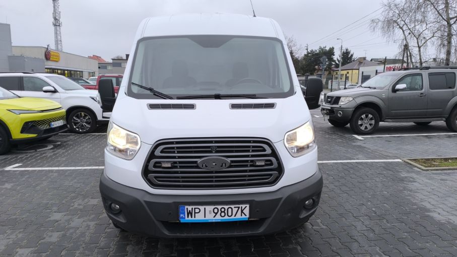 Ford Transit L2H2 2,0 TDCI 131KM, webasto, niski przebieg, Vat23% 3