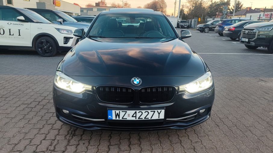 BMW 330i xdrive Shadow Line Navi Kamera Skóra Serwis 5