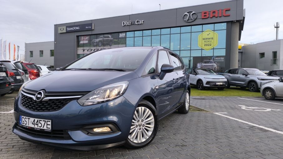 Opel Zafira C FL 1,4 Turbo 140KM, 7 osobowa, Navi, Kamera, klima auto