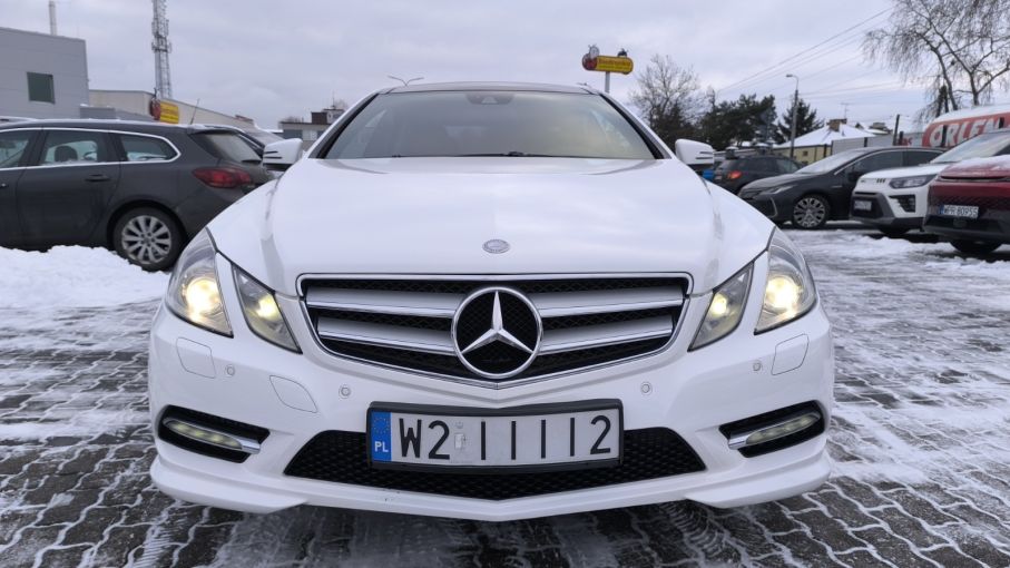 Mercedes E250 Coupe Salon PL AMG pakiet Skóra xenon navi rej.2013 Serwis 6