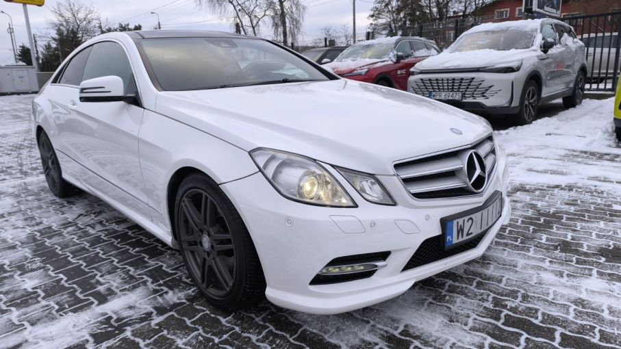 Mercedes E250 Coupe Salon PL AMG pakiet Skóra xenon navi rej.2013 Serwis 7