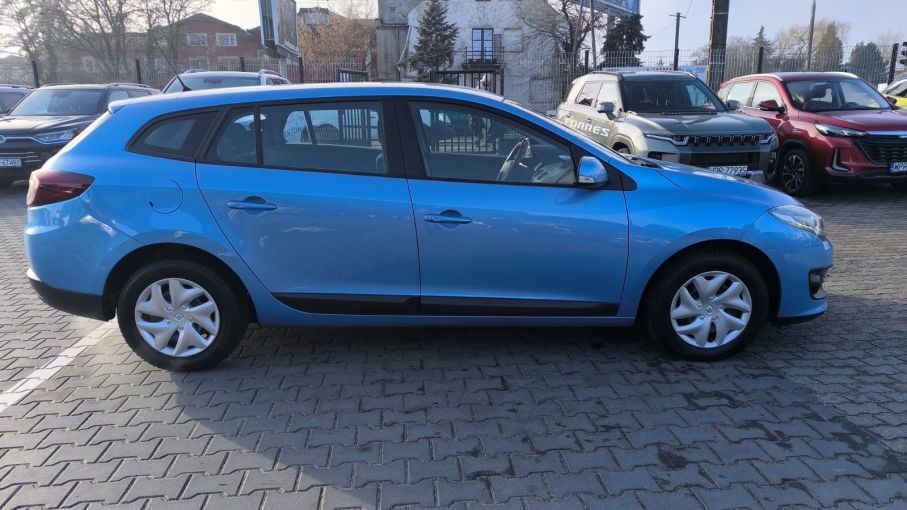 RENAULT MEGANE KOMBI 1,6 16V 110 KM 7