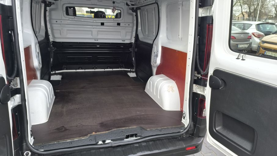 Opel Vivaro B L1H1 1,6 CDTI 120KM, serwis ASO, 2xdrzwi boczne,Vat23% 11