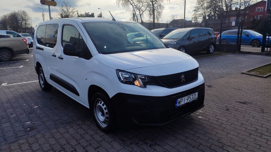 Peugeot Partner L2H1 1.5 HDI 102KM Niski Przebieg 3osobowy Vat23% 6