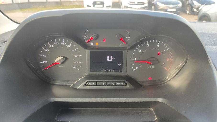 Peugeot Partner L2H1 1.5 HDI 102KM Niski Przebieg 3osobowy Vat23% 16