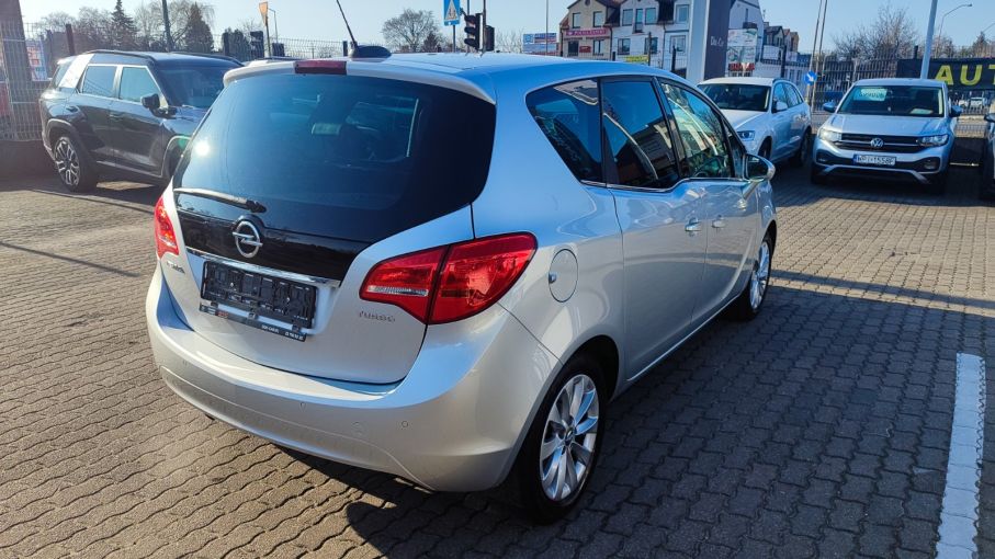 Opel Meriva 1.4T 120KM Cosmo Kamera Navi Bezwypadkowa Niski Przebieg 8