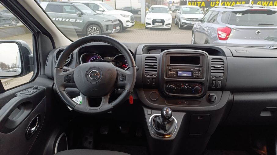 Opel Vivaro B 1,6 CDTI 120KM, L2H1, Salon Polska, 9 osób, Vat23% 14