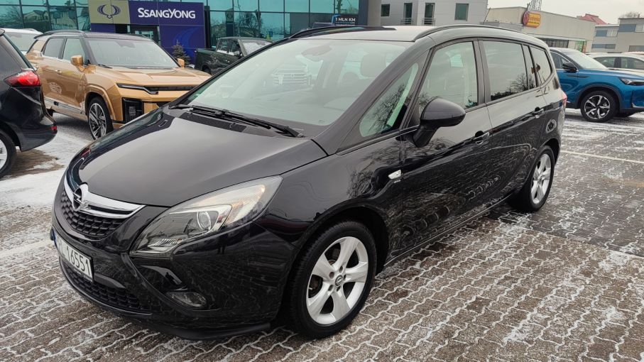 Opel Zafira C  1,4 Turbo 140KM,  pakiet zimowy , Niski Przebieg 3