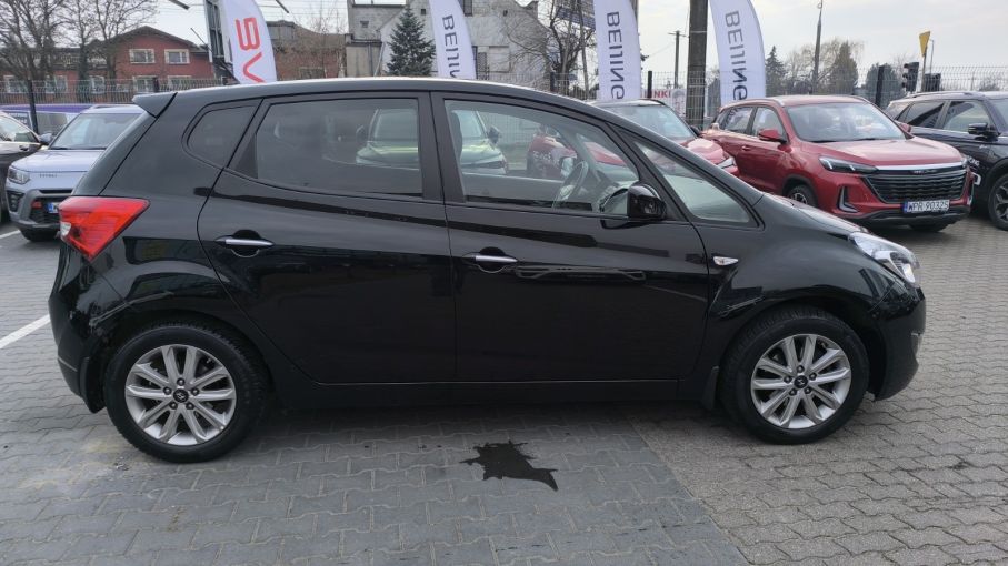 Hyundai IX20 1,6 benzyna 125KM, Automat, Salon PL 6