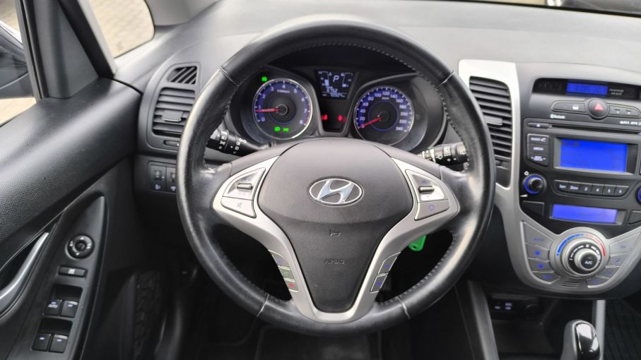 Hyundai IX20 1,6 benzyna 125KM, Automat, Salon PL 19