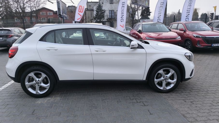 MERCEDES GLA 200 SALON POLSKA PIĘKNY 7