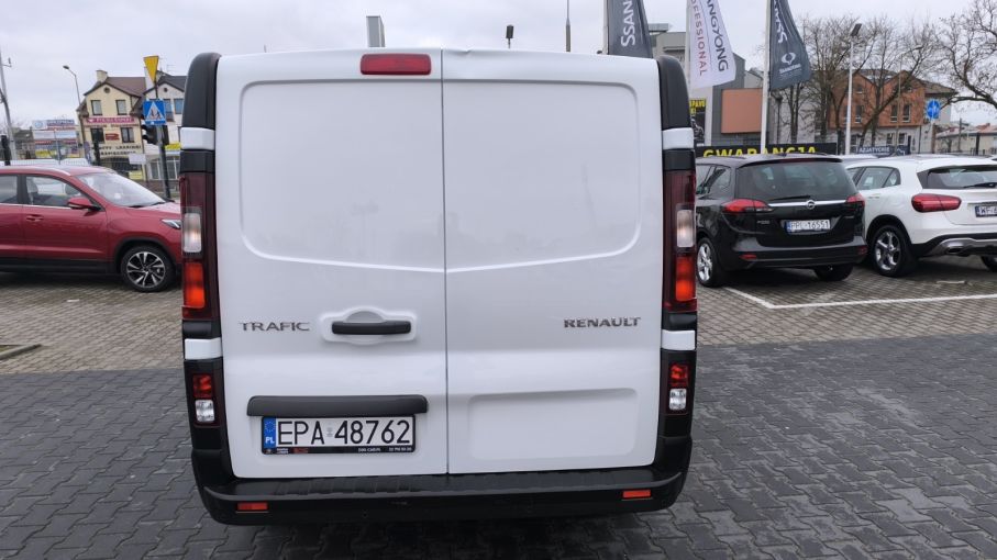 Renault Trafic  L2H1 1,6 CDTI 120KM   Bezwypadkowy 7