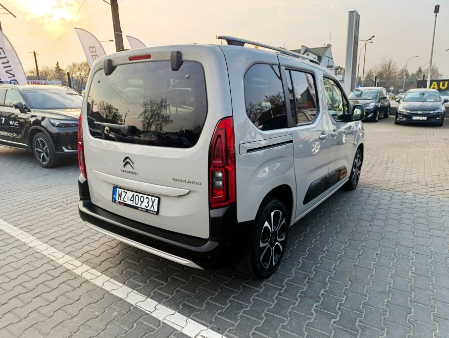 Berlingo Multispace  XTR 1,5 hdi 130 kM Salon 7