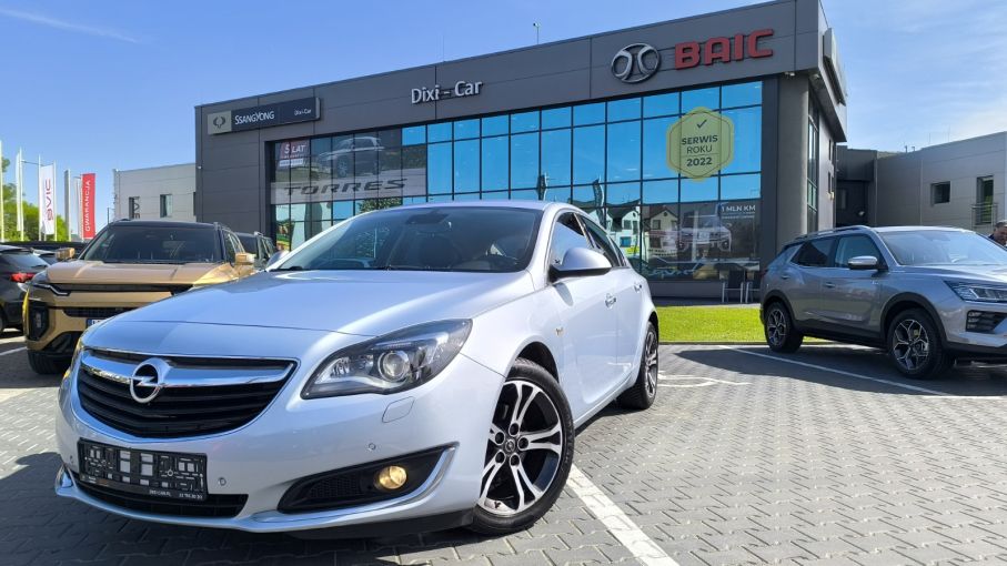 Opel Insignia 1,4 Turbo 140KM COSMO  NISKI PRZEBIEG Navi SKÓRY Serwis Gwarancja PIĘKNY