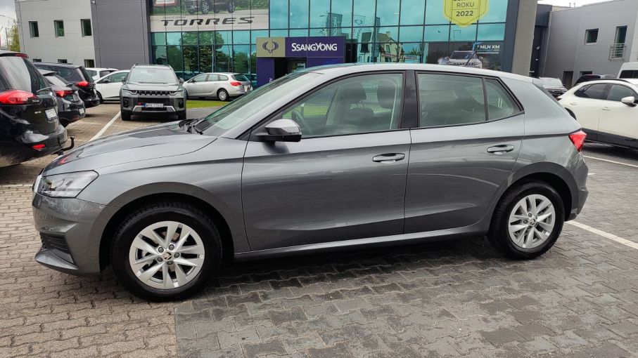 Skoda Fabia 1.0 MPI Ambition SalonPL Bezwypadkowa Jak Nowa Przebieg tylko 10.000km 3