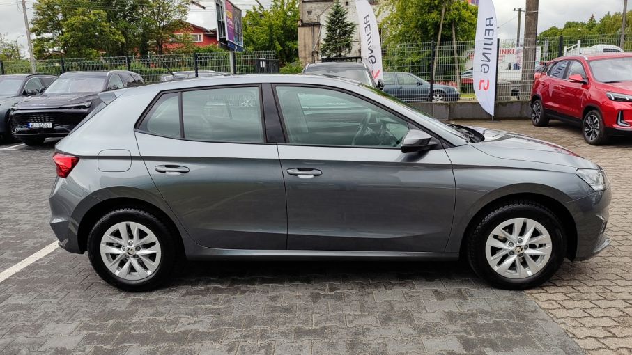 Skoda Fabia 1.0 MPI Ambition SalonPL Bezwypadkowa Jak Nowa Przebieg tylko 10.000km 7